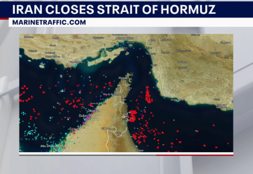 Image of vessels waiting in the Strait of Hormuz